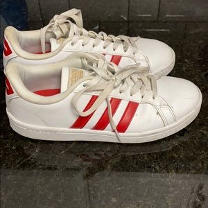 Adidas cloud foam sneakers